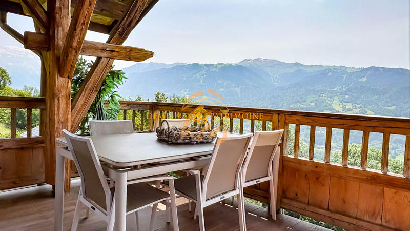 Maison - 400 m² - 10 pièces