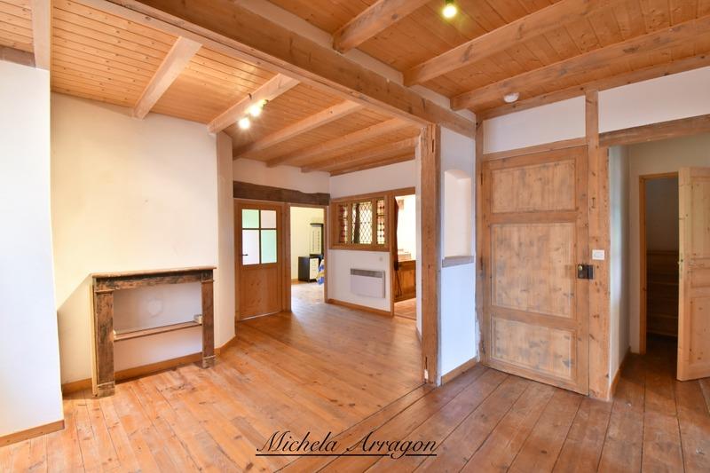 Maison en pierre - 138 m² - 6 pièces