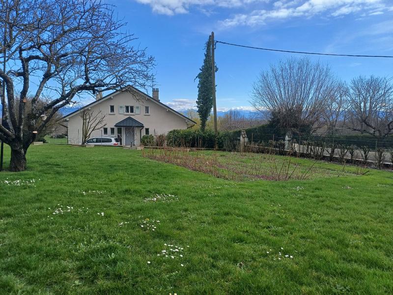 Maison - 339 m² - 15 pièces