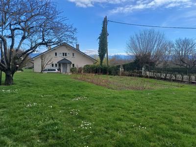 Maison - 339 m² - 15 pièces