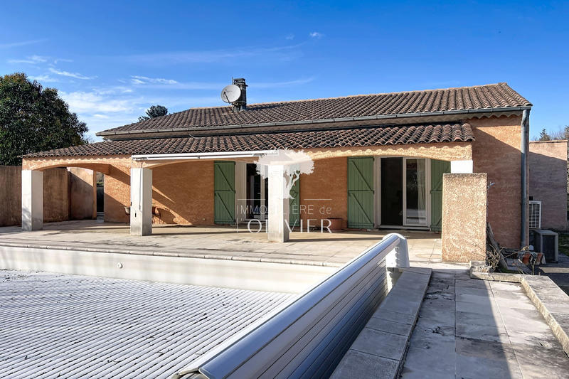 Maison - 200 m² - 8 pièces