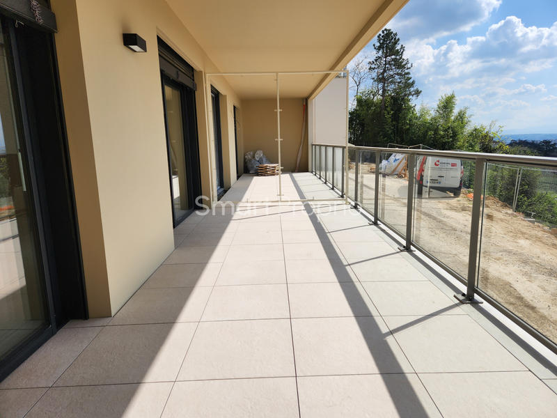 Appartement - 75 m² - 3 pièces