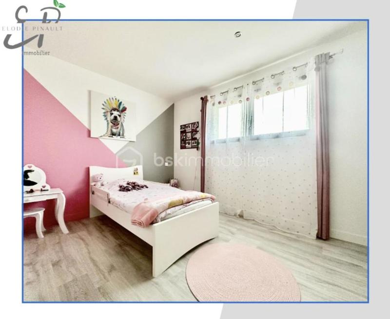 Maison - 182 m² - 7 pièces