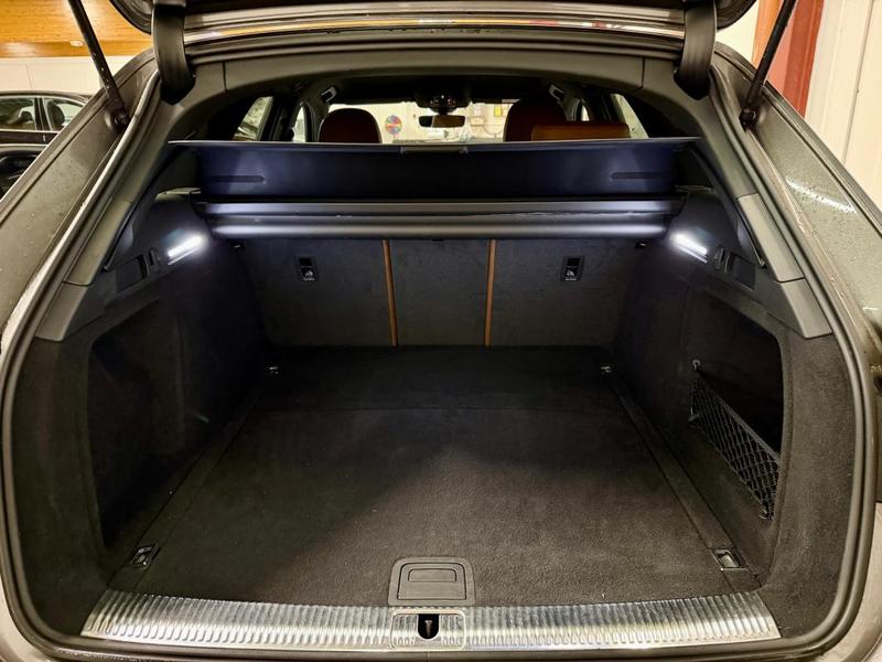 Audi A4 Avant 30tdi 136ch s-tronic / 1ere Main