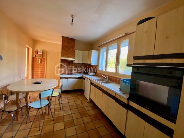 Villa - 260 m² - 7 pièces