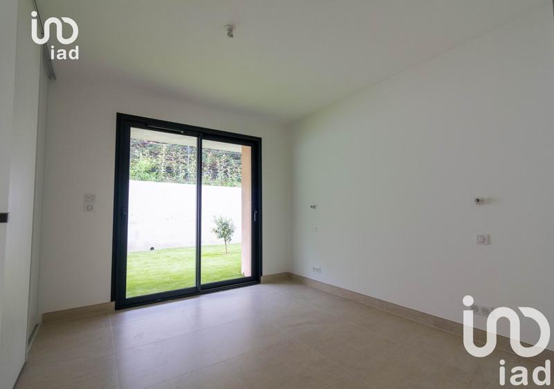 Appartement - 92 m² - 4 pièces