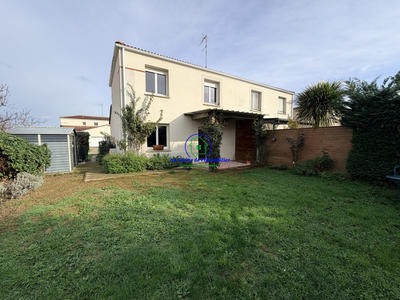 Villa - 80 m² - 4 pièces