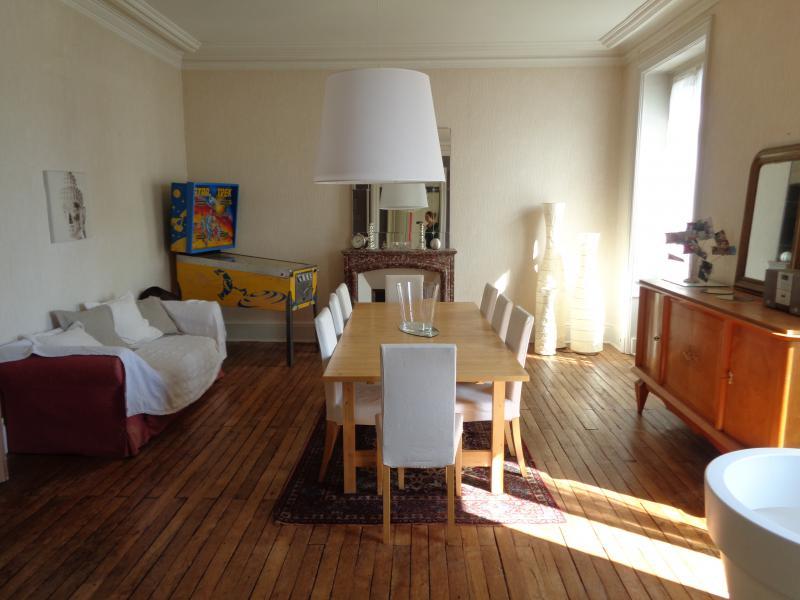 Appartement - 186 m² - 7 pièces