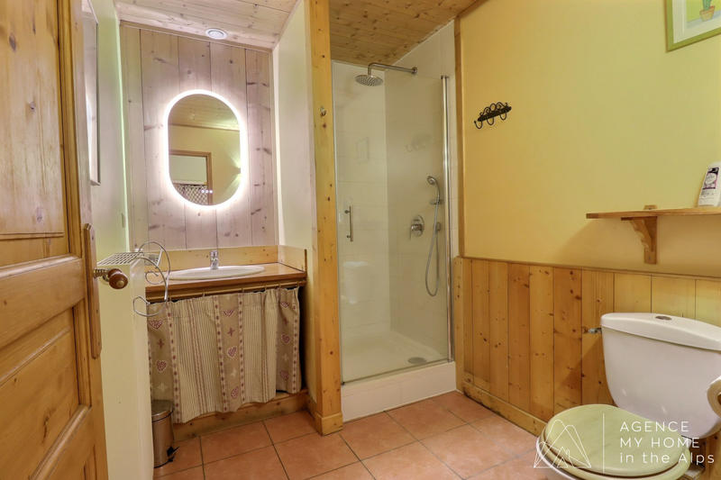 Châlet - 258 m² - 12 pièces