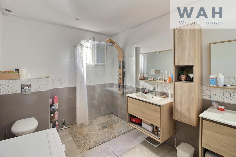 Maison - 149 m² - 4 pièces