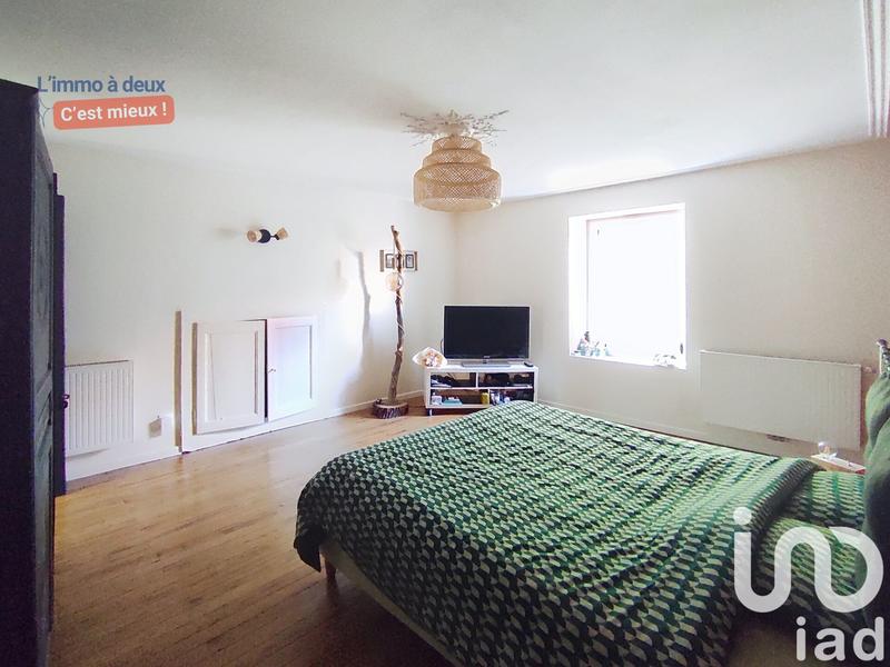 Maison - 297 m² - 9 pièces