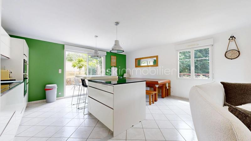 Maison - 140 m² - 7 pièces