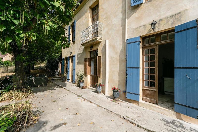 Maison - 200 m² - 7 pièces