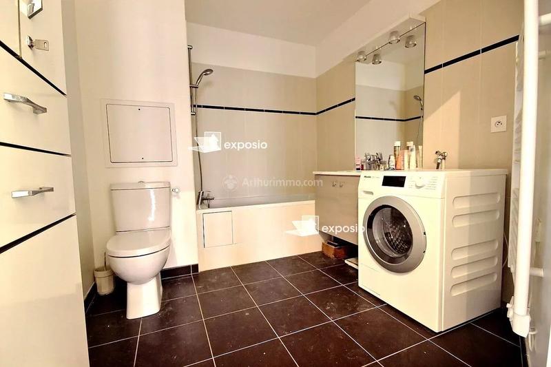 Appartement - 79 m² - 4 pièces