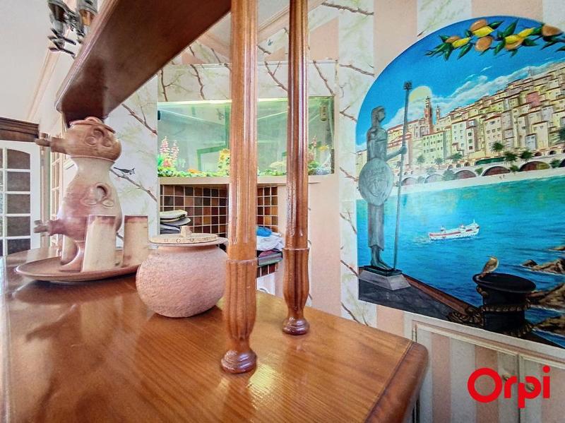 Maison - 515 m² - 11 pièces