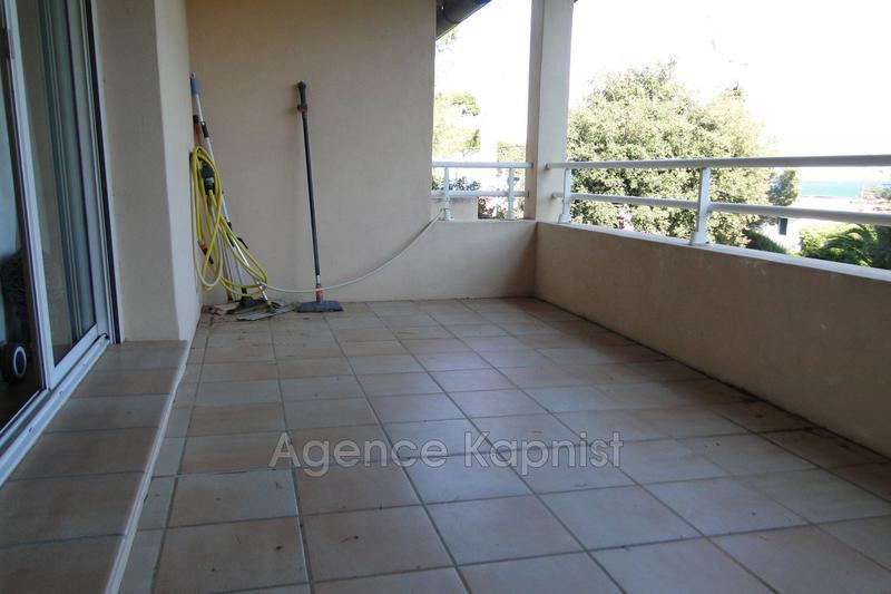 Appartement - 77 m² - 3 pièces