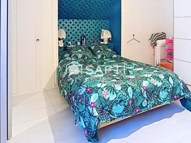 Maison - 265 m² - 10 pièces