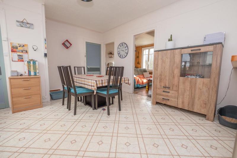 Maison - 102 m² - 5 pièces