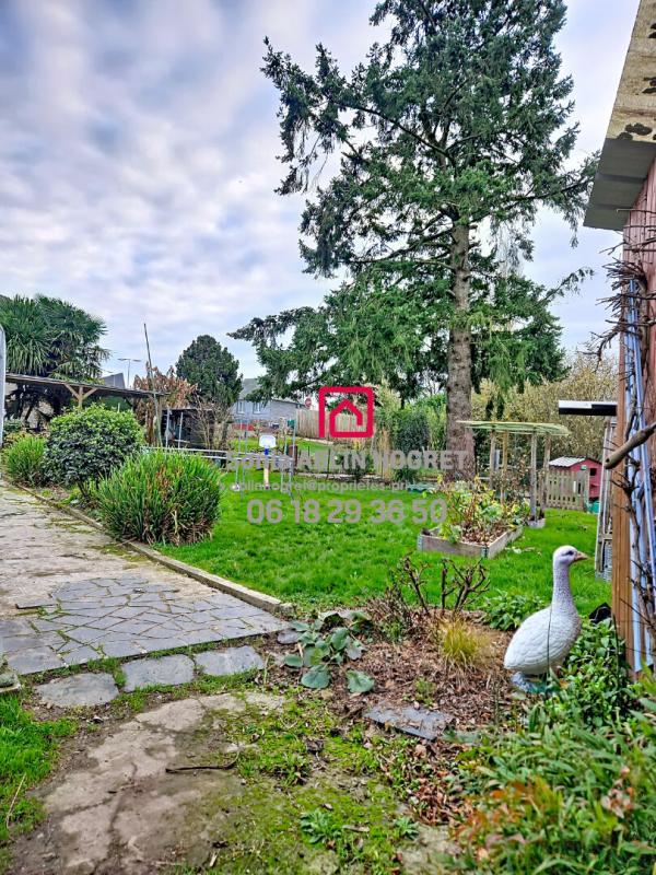 Maison - 80 m² - 5 pièces