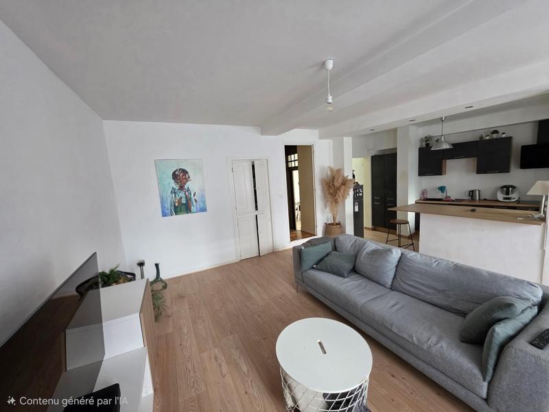 Maison - 111 m² - 5 pièces