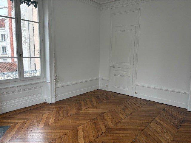Appartement - 76 m² - 3 pièces