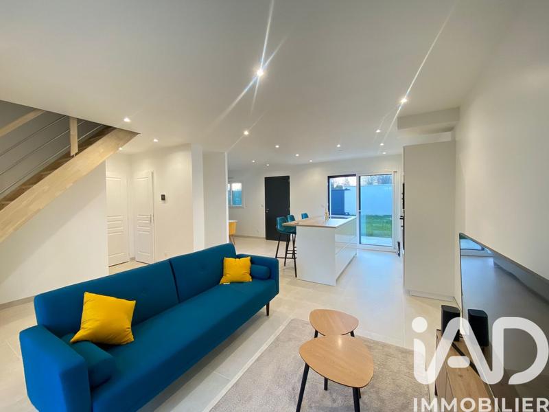 Maison - 105 m² - 5 pièces