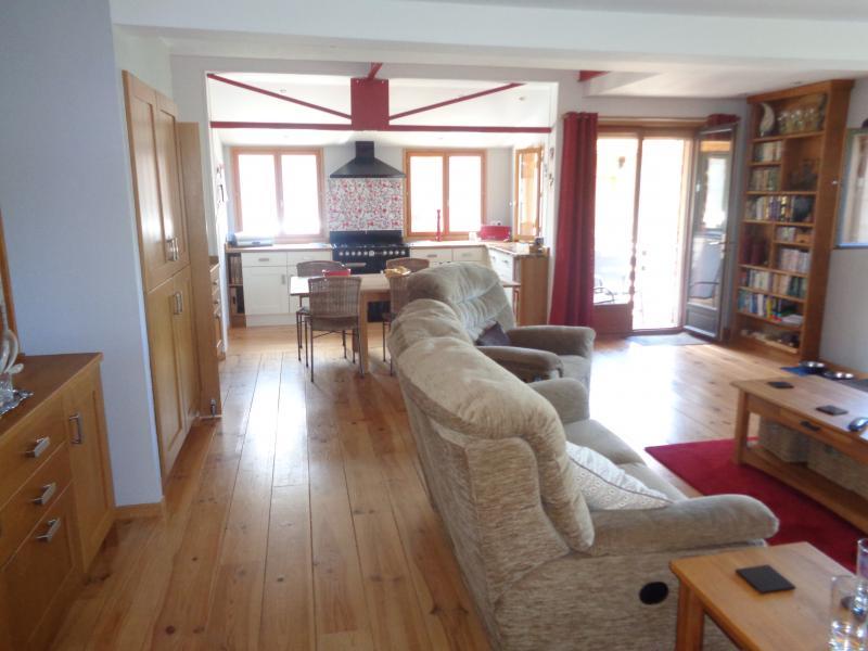 Maison - 108 m² - 4 pièces