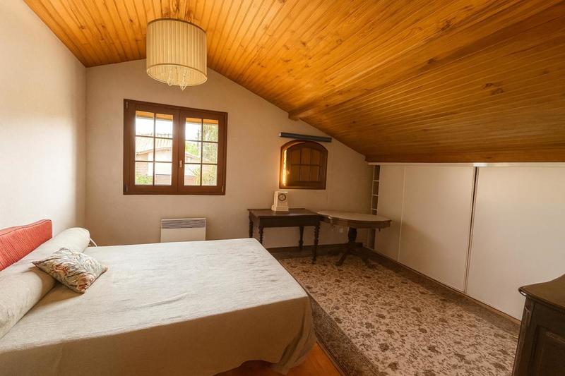 Maison - 142 m² - 6 pièces