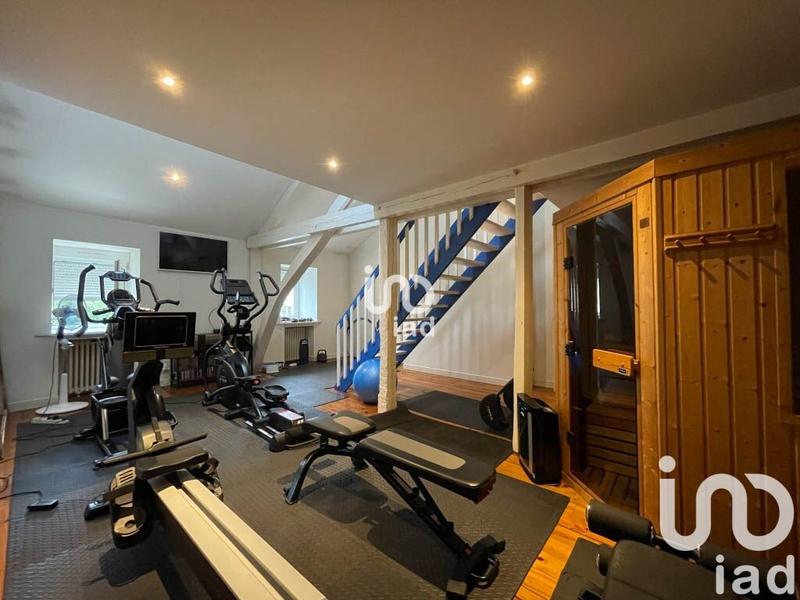 Maison - 527 m² - 5 pièces