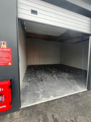 Garage - 56 m²