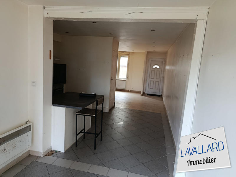 Maison - 90 m² - 4 pièces