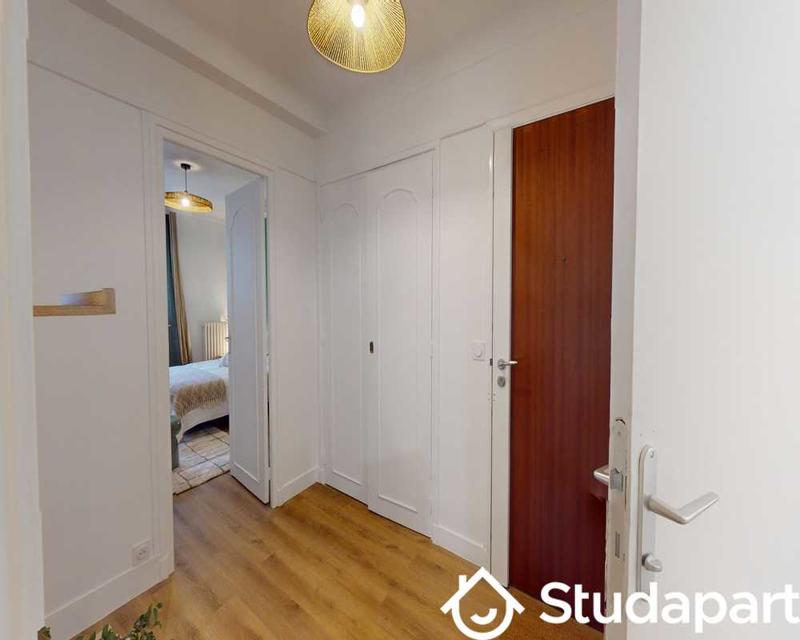 Chambre - 110 m² - 1 pièce