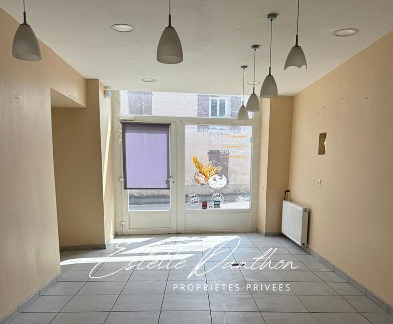Maison - 140 m² - 8 pièces