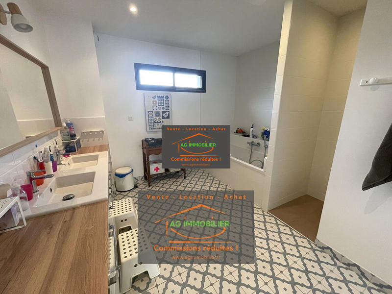 Maison - 175 m² - 7 pièces