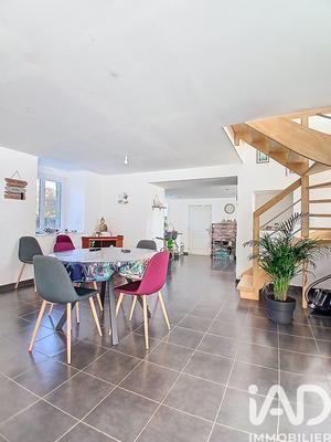 Maison - 149 m² - 5 pièces