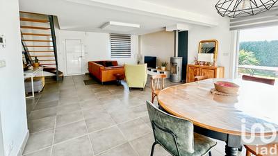 Maison - 141 m² - 6 pièces