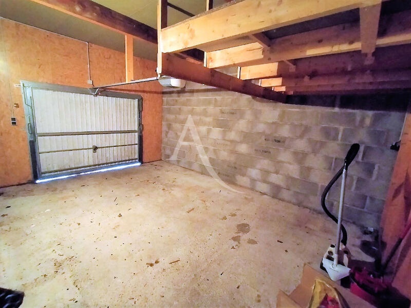 Maison - 121 m² - 5 pièces