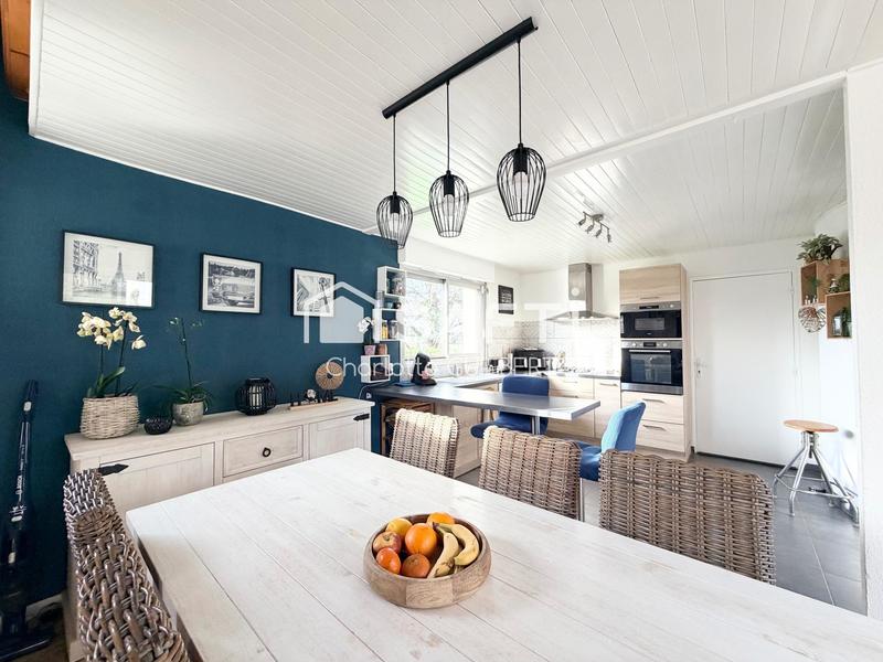 Maison - 121 m² - 5 pièces