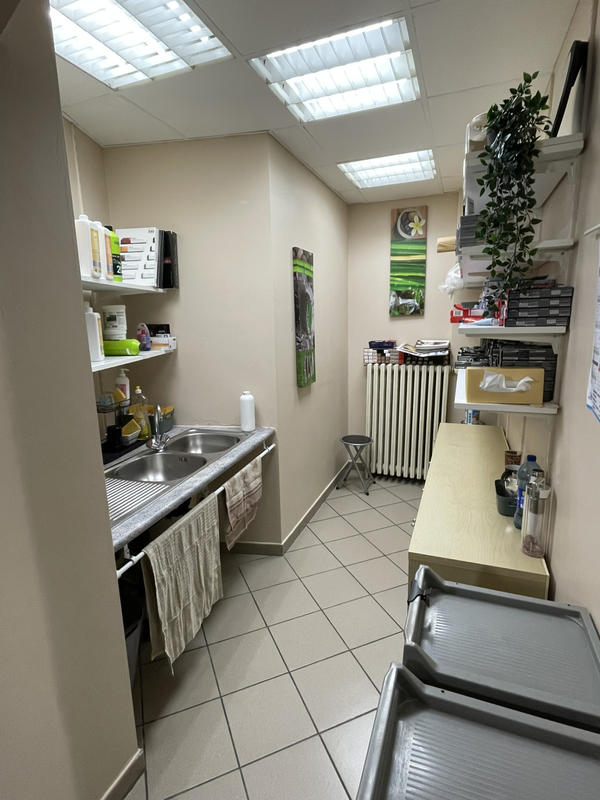 Fonds de commerce - Magasins - 80 m²