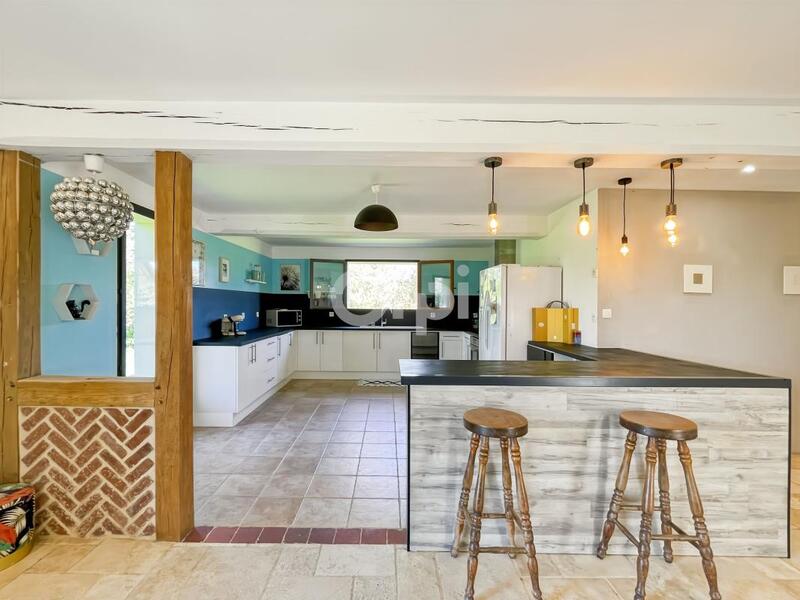 Maison - 199 m² - 5 pièces