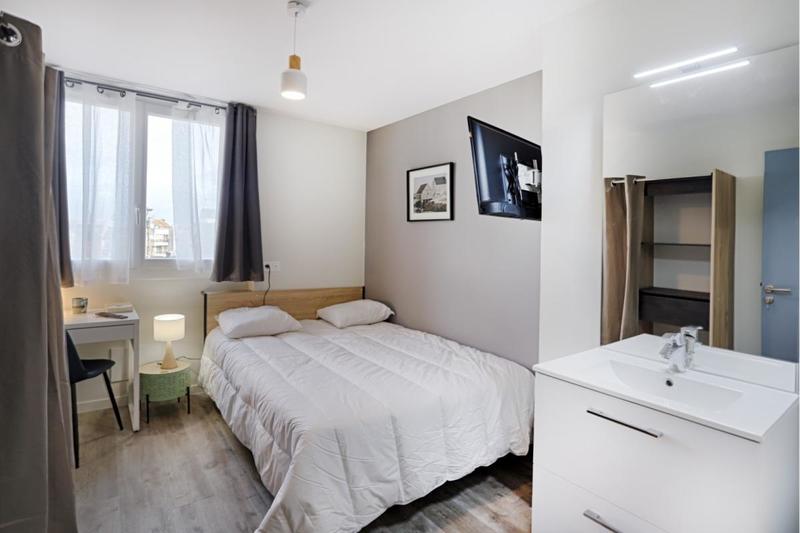 Appartement - 81 m² - 5 pièces