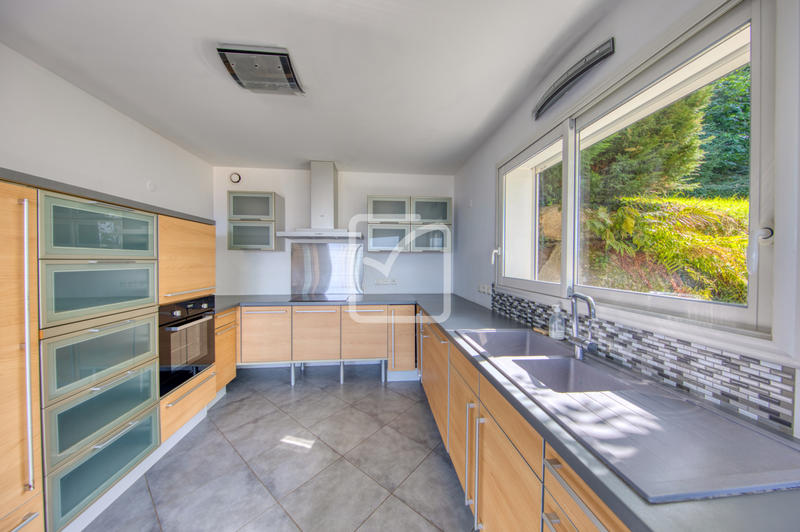 Villa - 154 m² - 5 pièces