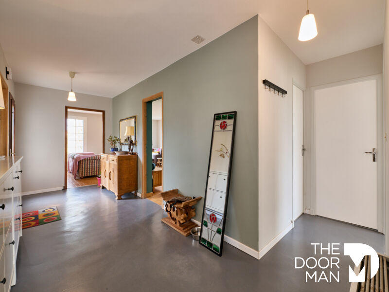 Maison - 104 m² - 5 pièces