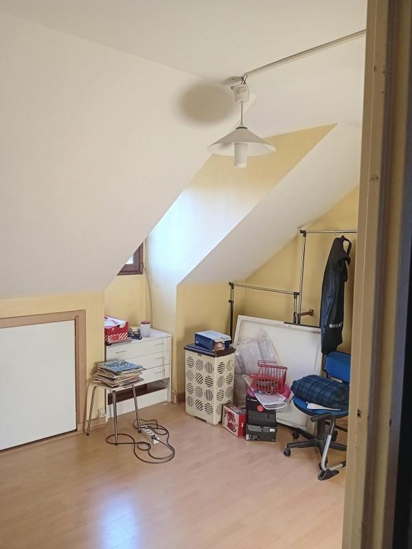 Pavillon - 92 m² - 5 pièces