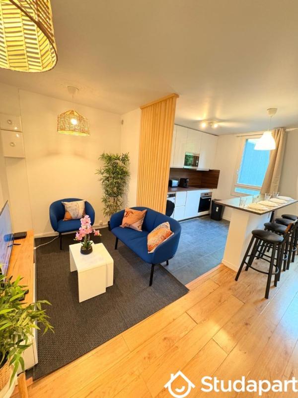 Chambre - 9 m² - 1 pièce