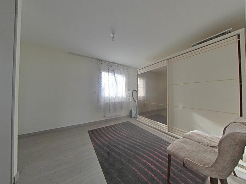 Maison - 113 m² - 5 pièces