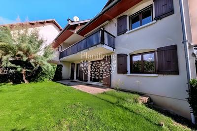 Appartement - 103 m² - 4 pièces