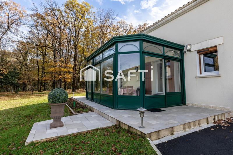 Villa - 232 m² - 8 pièces