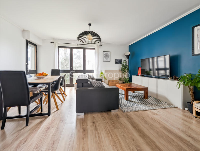 Appartement - 80 m² - 4 pièces