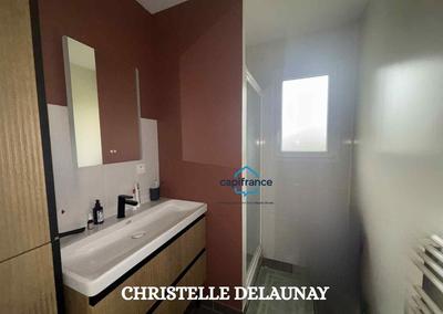 Maison - 88 m² - 5 pièces